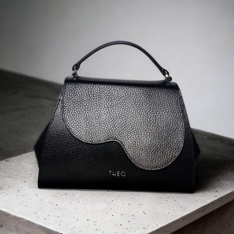 CHARLIZE Midi Midnight Black táska, fekete - THEO Budapest Webshop -  Prémium minőségű, egyedi tervezésű bőrtáskák és kiegészítők