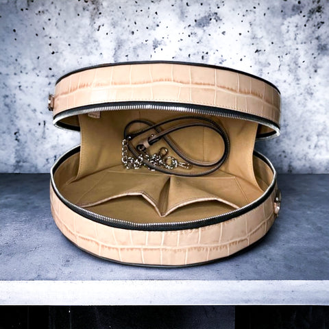 GIULIA Croco Hazelnut táska, bézs - THEO Budapest Webshop -  Prémium minőségű, egyedi tervezésű bőrtáskák és kiegészítők