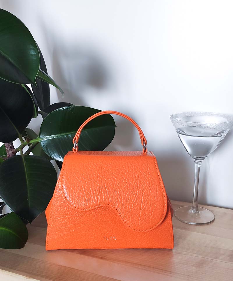 CHARLIZE Mini Mandarin táska, narancs - THEO Budapest Webshop -  Prémium minőségű, egyedi tervezésű bőrtáskák és kiegészítők